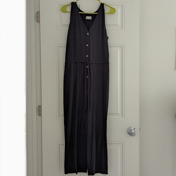 Aritzia Black Buttoned Tie Waist Tank Jumpsuit Size S - Picture 1 of 4